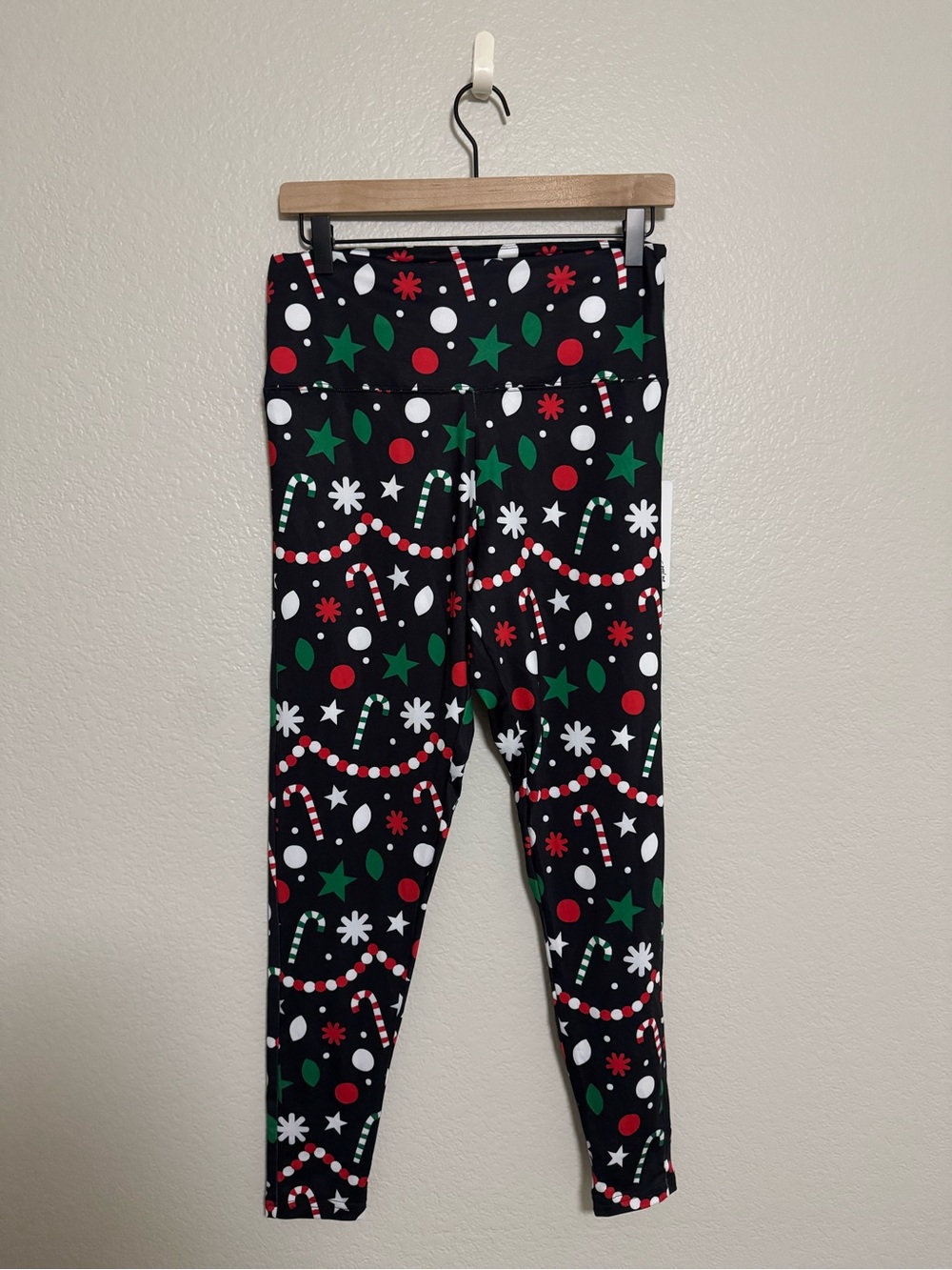 Women’s Holiday Candy Cane Print Leggings